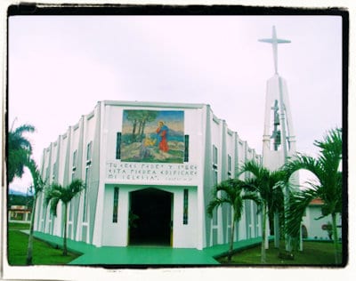 Iglesia de Buienos Aires de Puntarenas